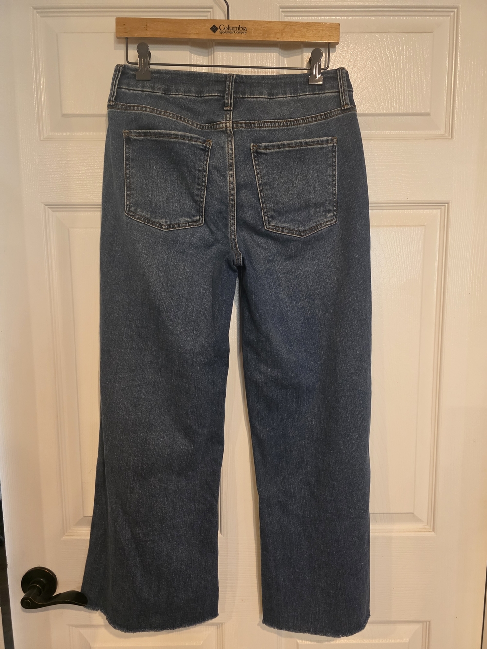 Kut from the Kloth Mid Wash High-Rise Wide Leg Jeans - Picture 2 of 6
